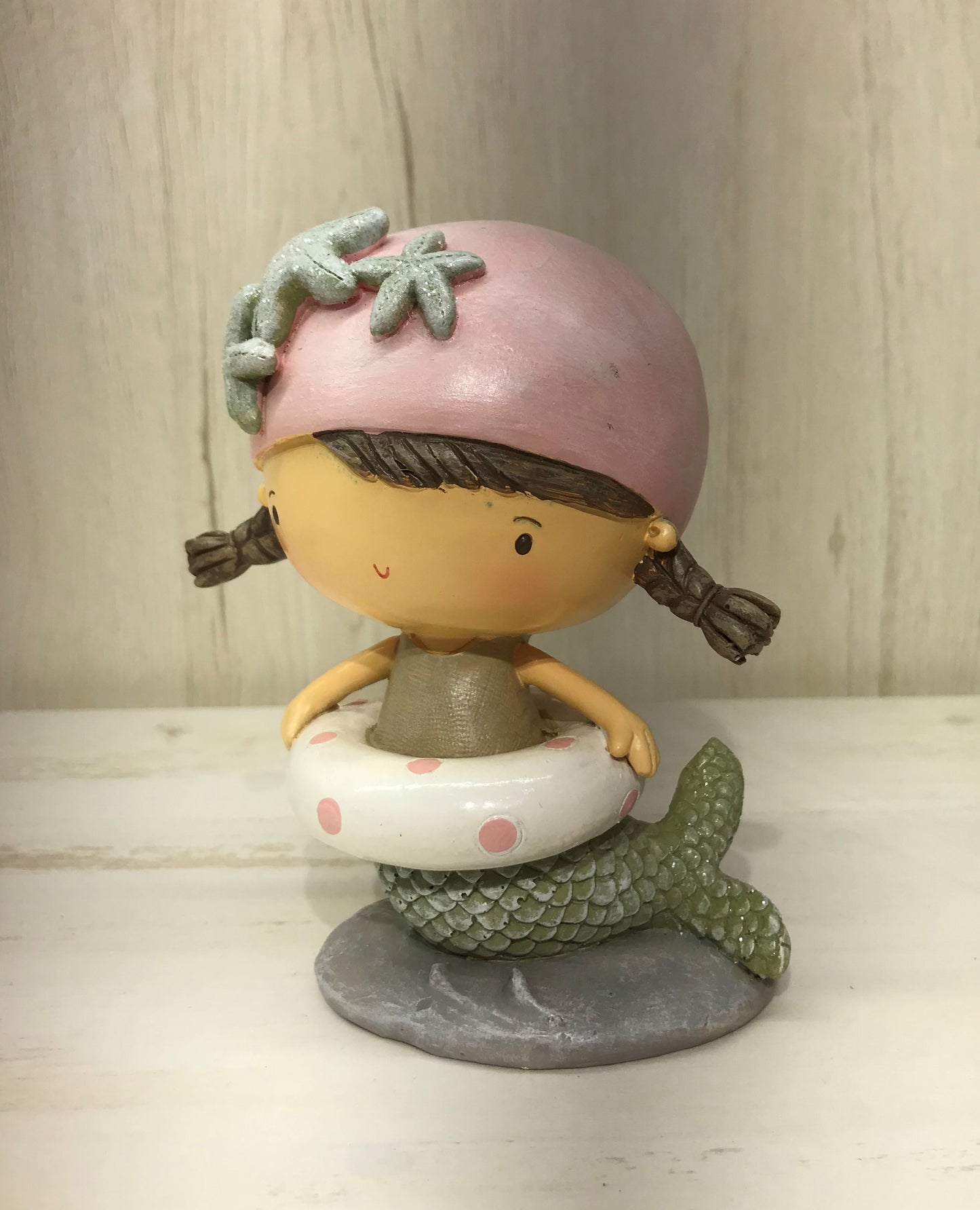 Nixe mit Schwimmring (11x7,5x13,8 cm)