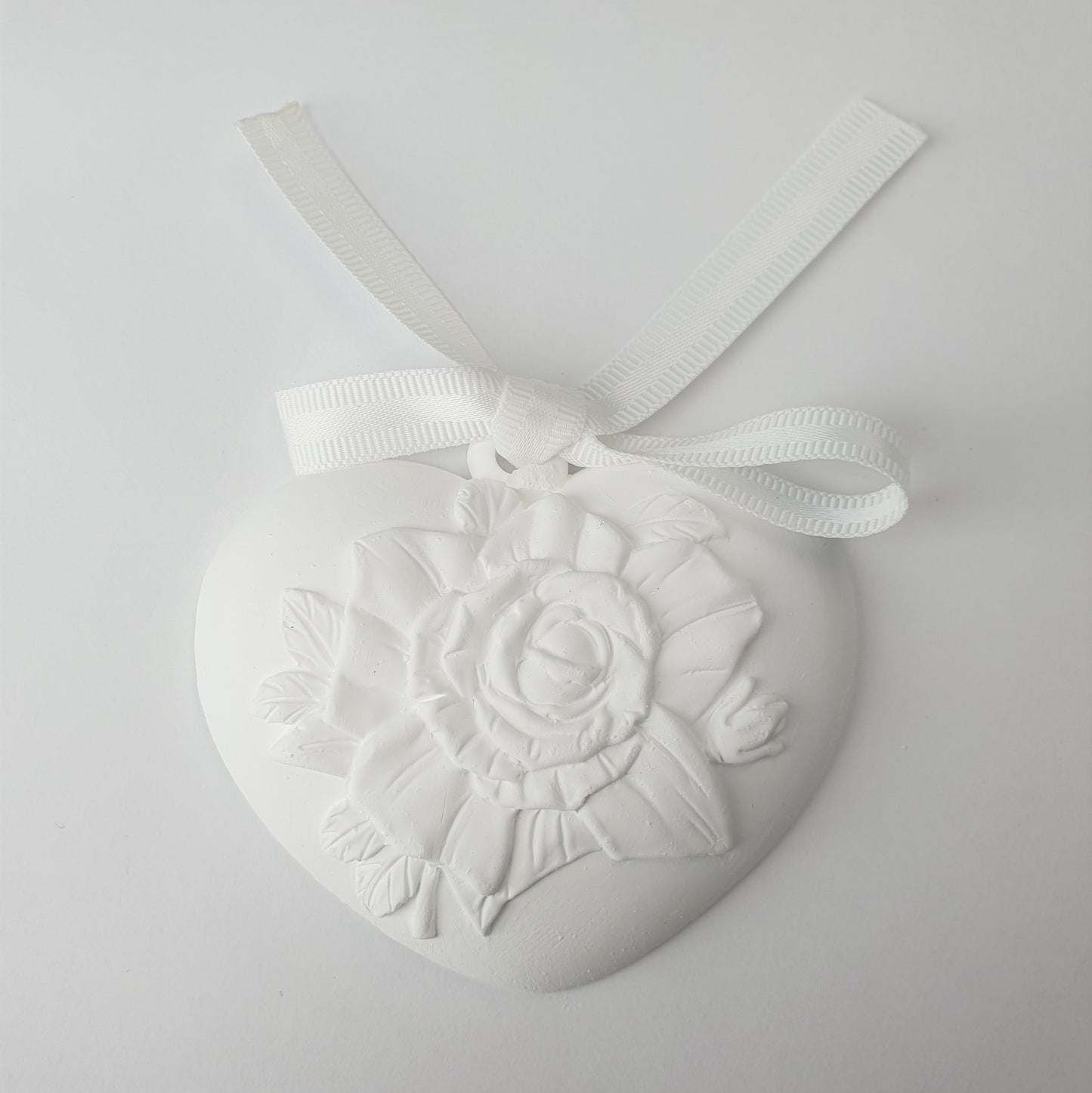 Herz Gips Rosen 7,5x6 cm